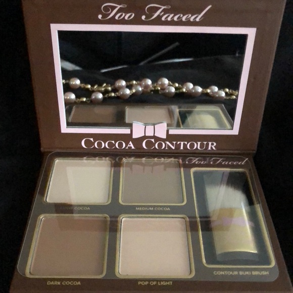 Too Faced Cocoa Contour Chiseled To Perfection - Picture 2 of 5